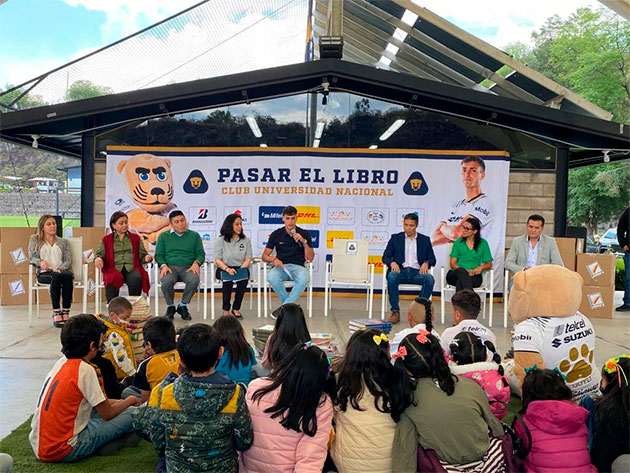 Bridgestone Y Los Pumas De La UNAM «Pasan el Libro» A Niños, Niñas y | MundoMotor.MX