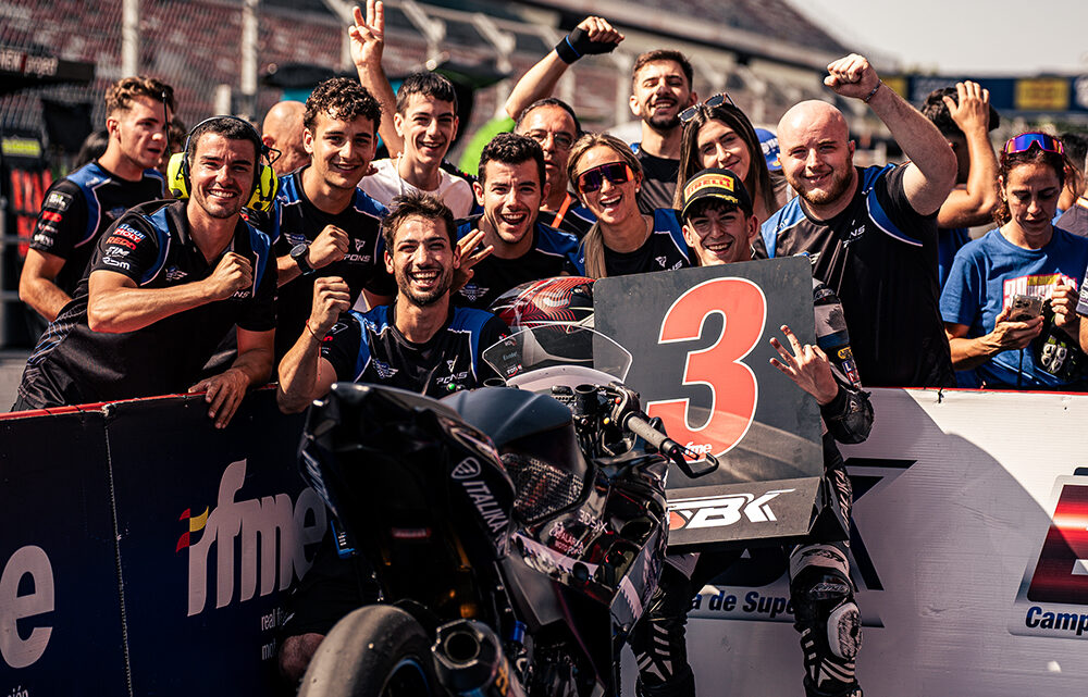 Podios, remontadas y liderazgo: gran actuación de ITALIKA Racing en España Superbike