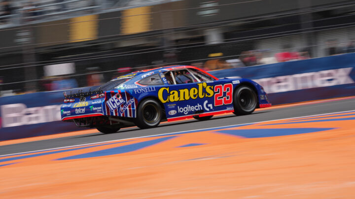 Max Gutiérrez firma un fin de semana competitivo en el NASCAR Mexico City Weekend