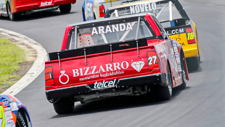 Valeria Aranda vuelve al podio de Trucks México Series tras buena batalla en Puebla