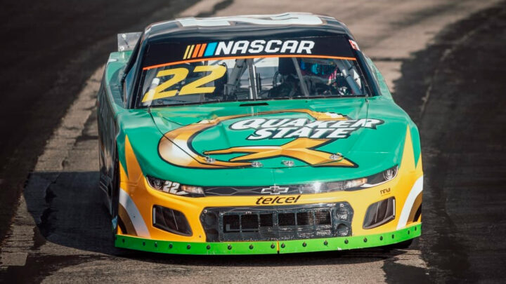 Tovar arranca la temporada con Top10 en SLP