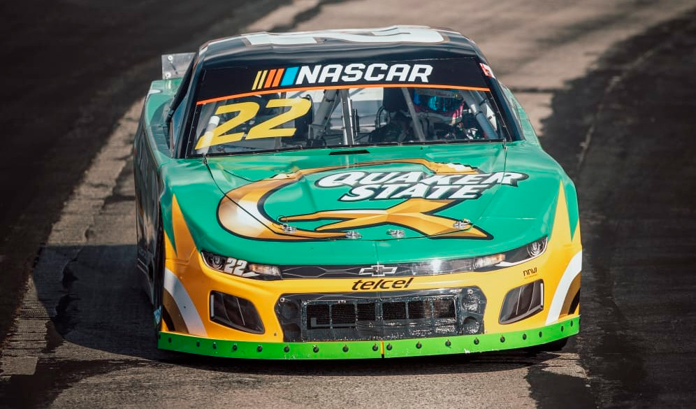 Tovar arranca la temporada con Top10 en SLP